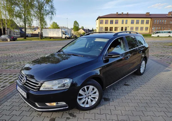 samochody osobowe Volkswagen Passat cena 36900 przebieg: 263000, rok produkcji 2014 z Myszków